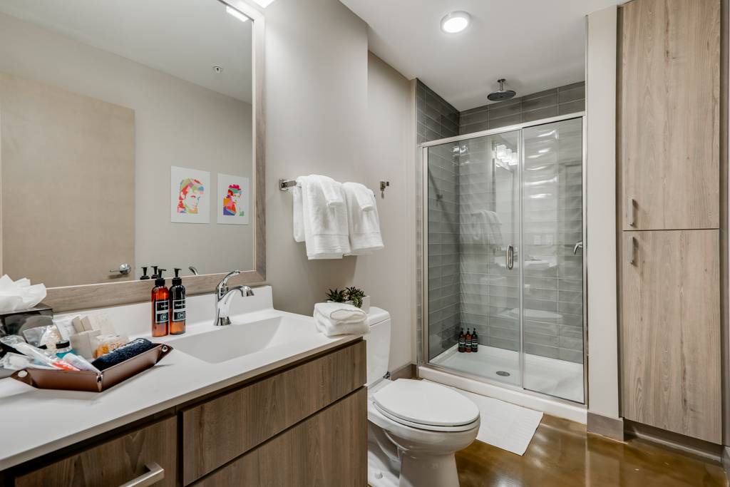 Photo of Bathroom in Warehouse District