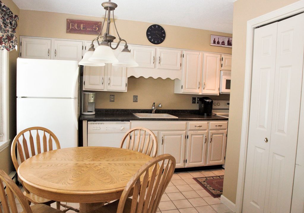 Photo of Kitchen in South Down Shores