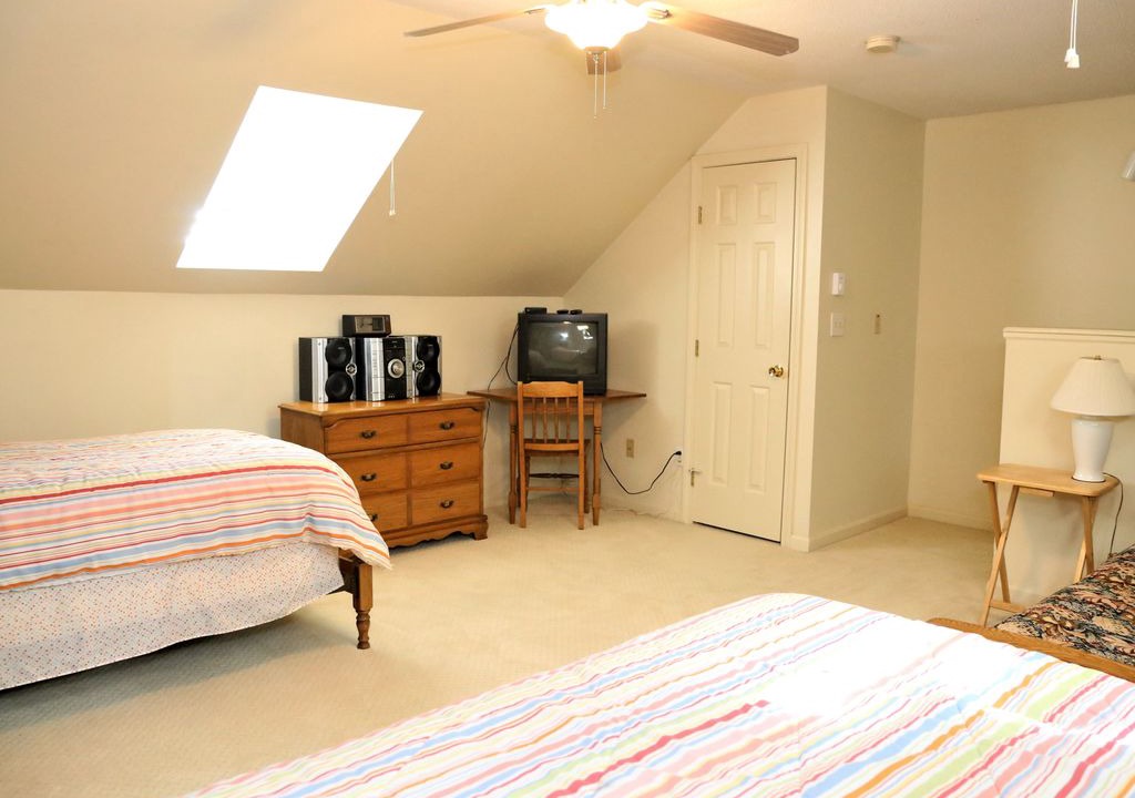Photo of Bedroom in South Down Shores