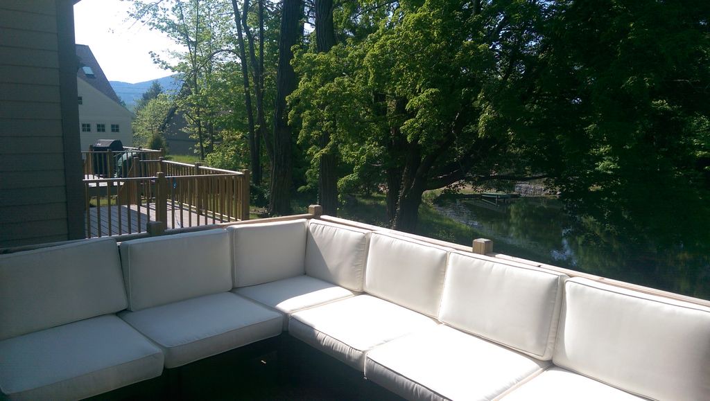 Photo of Patio Balcony in Bolton Landing