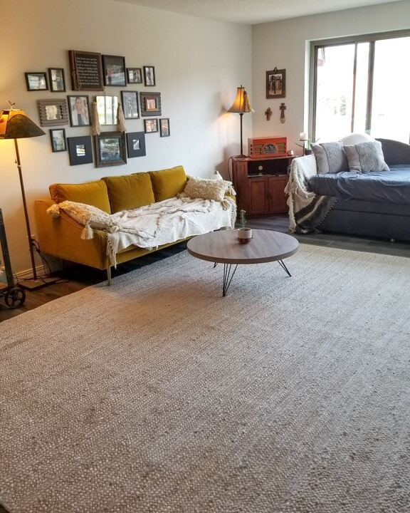 Photo of Livingroom in Linden Hills