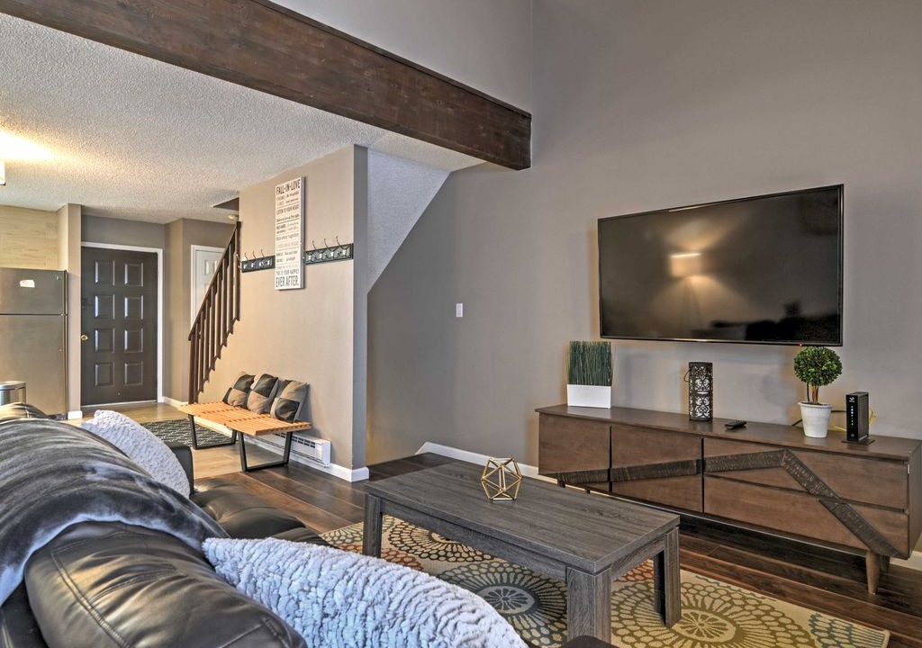 Photo of Livingroom in Village at Camelback