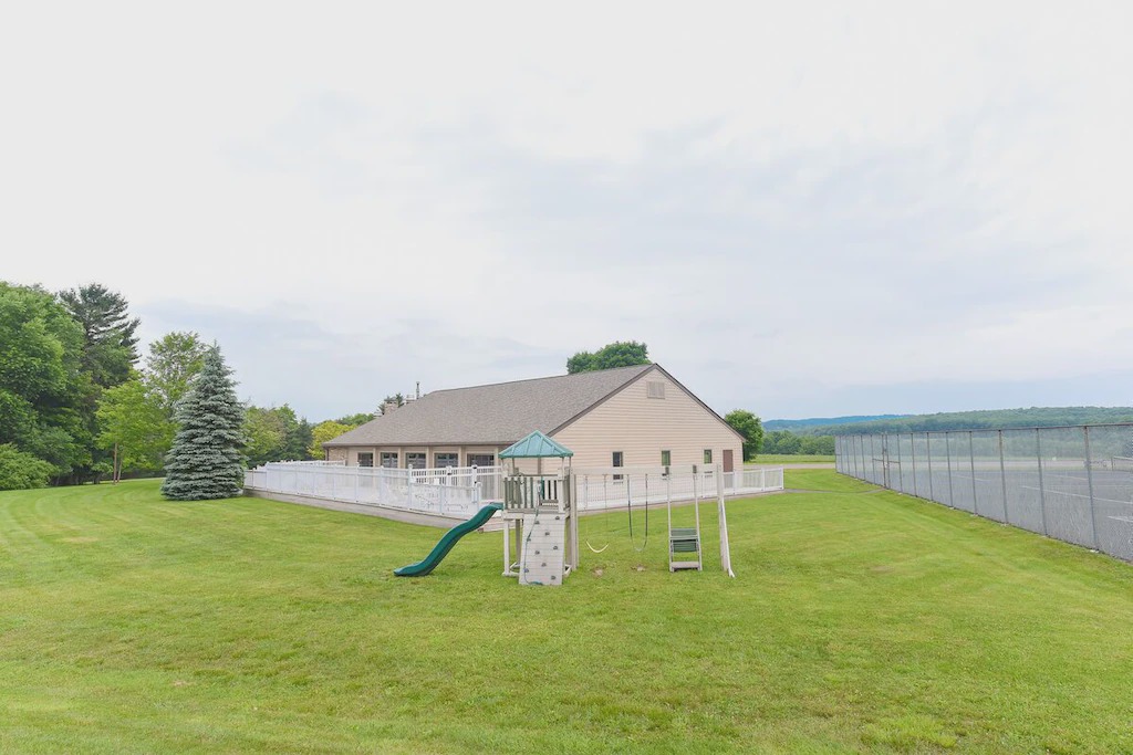 Photo of Others in Blakeslee