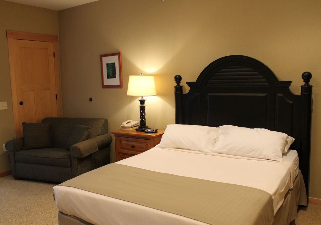 Photo of Bedroom in Three Lakes