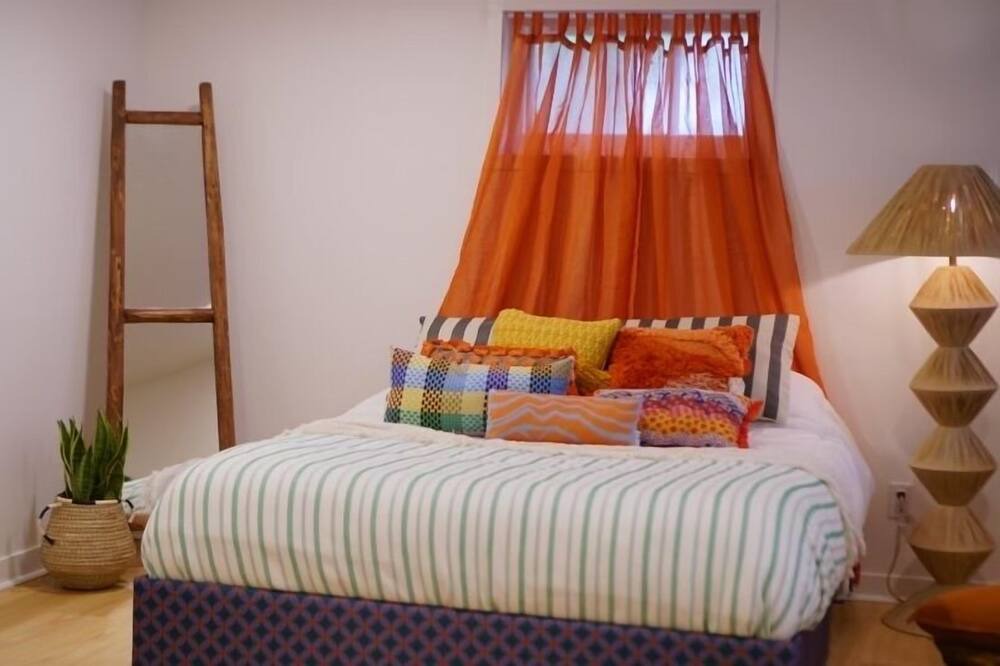 Photo of Bedroom in Kingfield