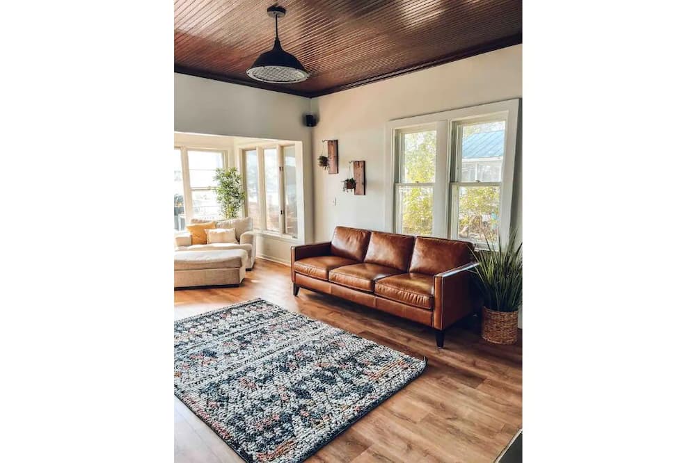 Photo of Livingroom in Big Lake