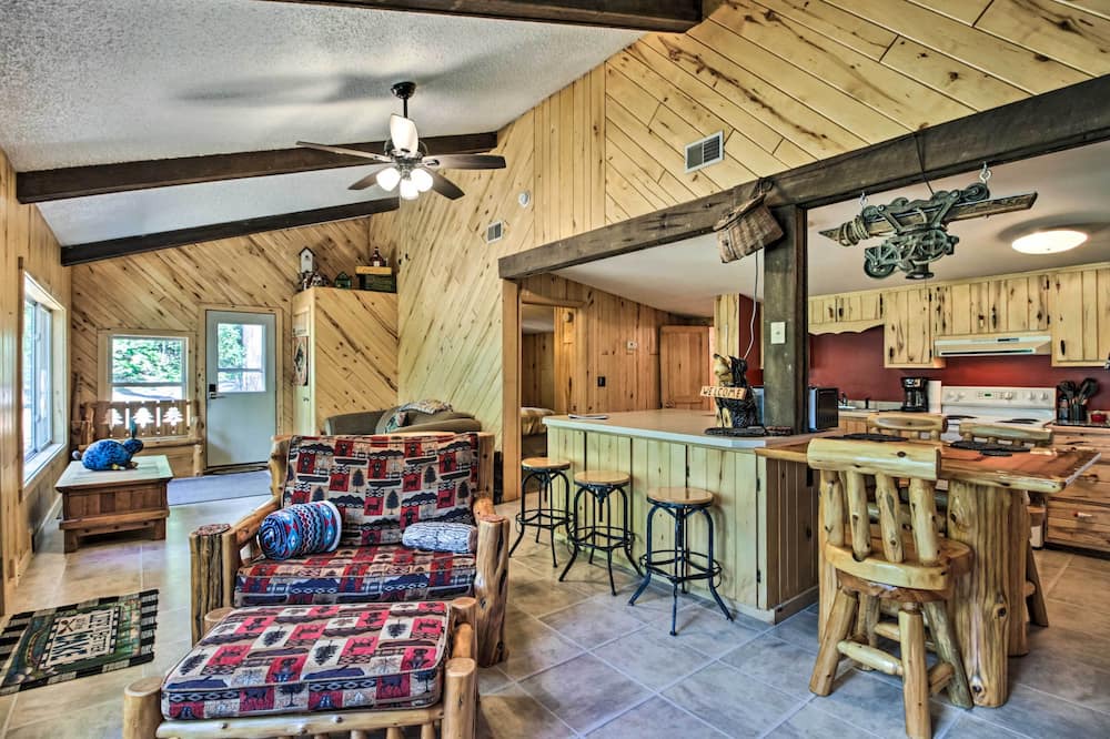 Photo of Livingroom in McGregor