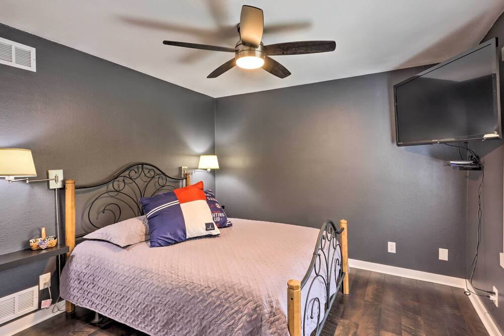 Photo of Bedroom in Colgate