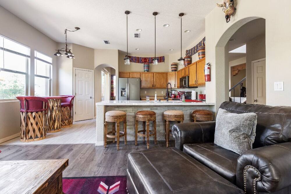 Photo of Livingroom in Santa Fe
