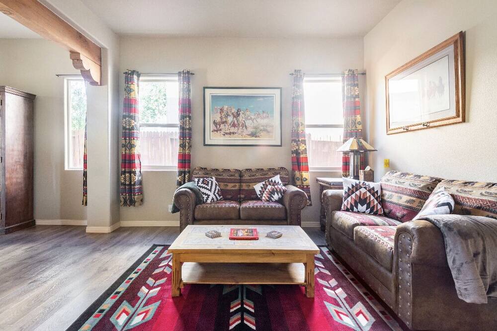 Photo of Livingroom in Santa Fe