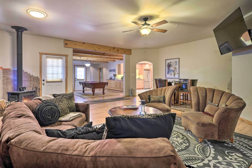 Photo of Bedroom in Placitas
