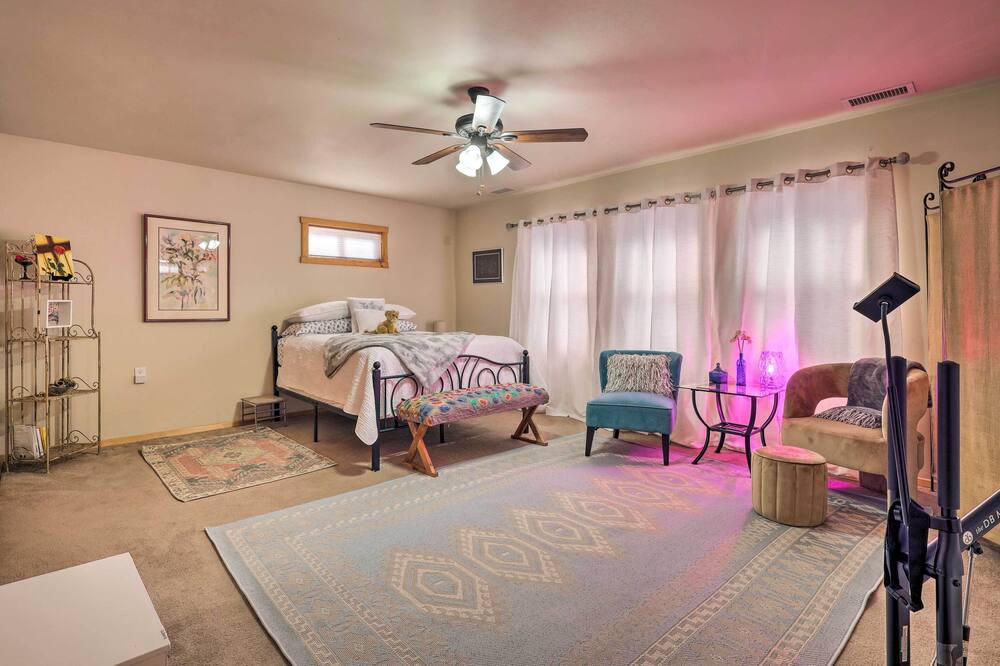 Photo of Bedroom in Placitas