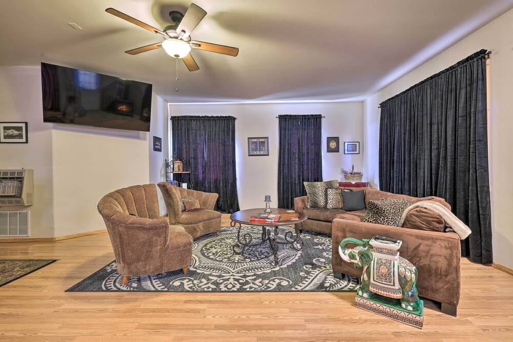 Photo of Bedroom in Placitas
