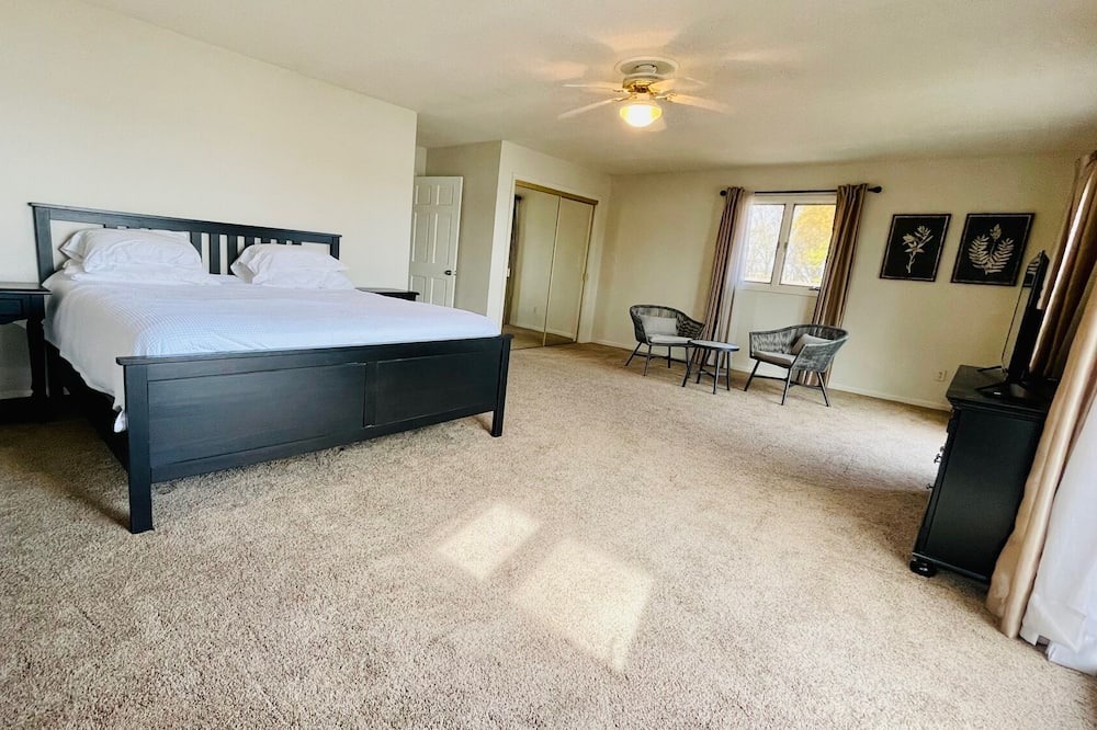 Photo of Bedroom in Webster