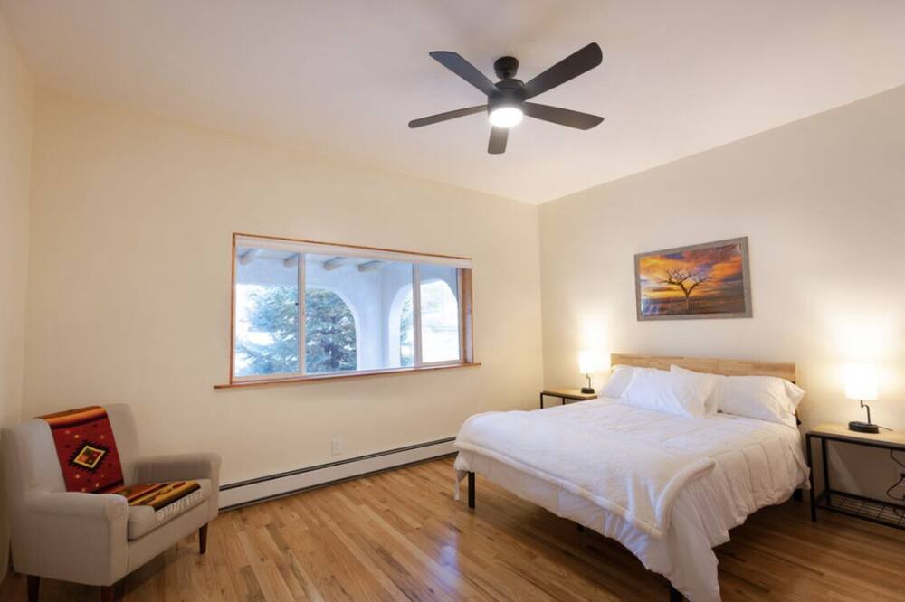 Photo of Bedroom in Taos