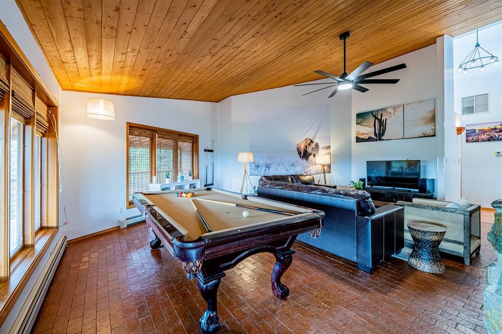 Photo of Bedroom in Cedar Crest