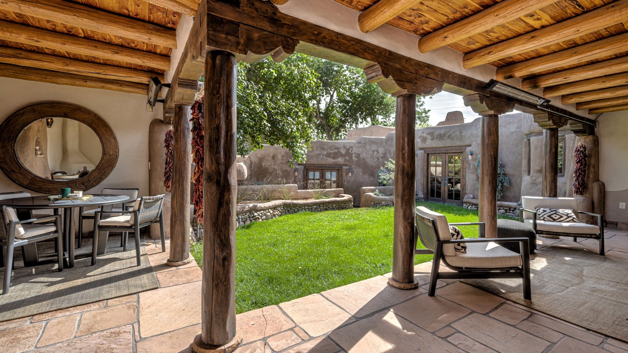 Photo of Patio Balcony in Historic Eastside