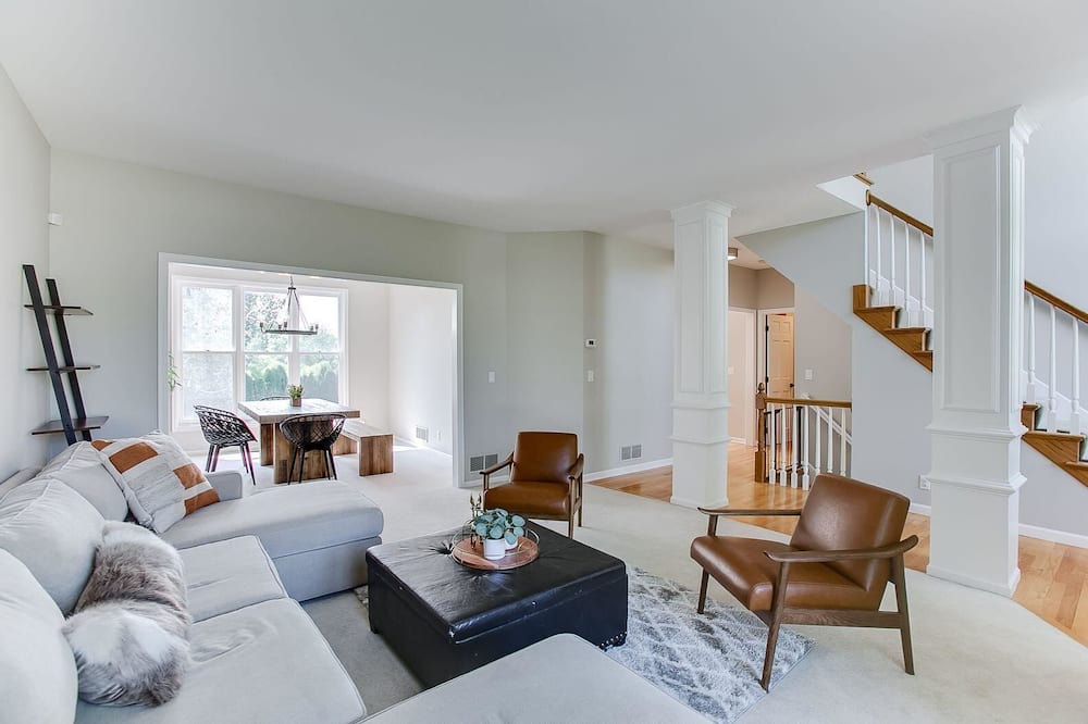 Photo of Livingroom in Plymouth