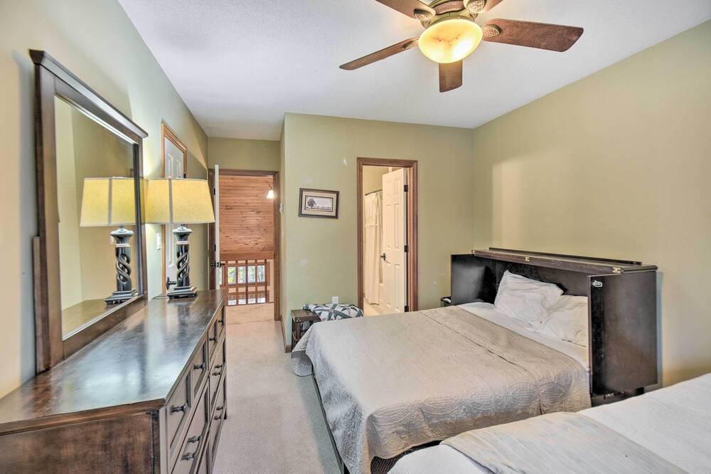 Photo of Bedroom in North Woodstock