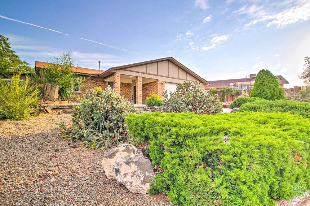 Photo of Outdoor in Paradise Hills Civic