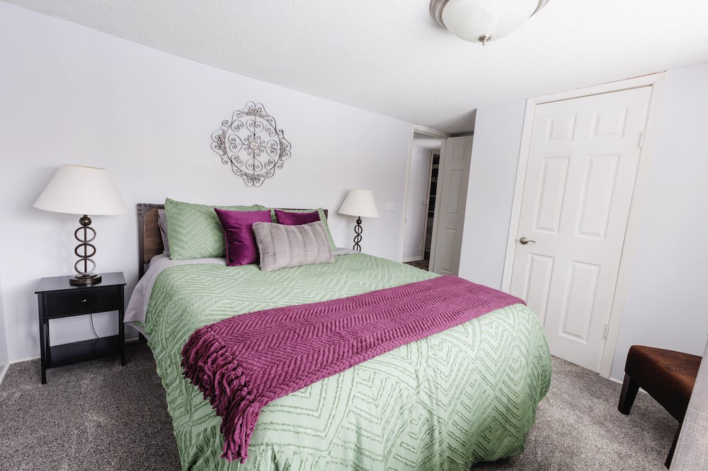 Photo of Bedroom in Corcoran