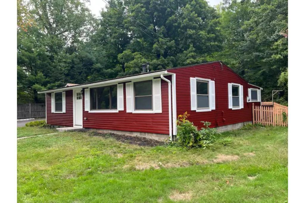 Photo of Outdoor in Hampshire County