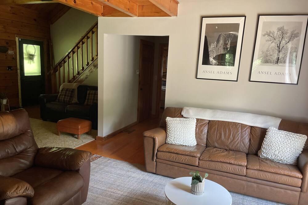 Photo of Livingroom in Kabletown
