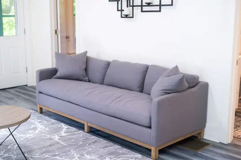 Photo of Livingroom in Champlin