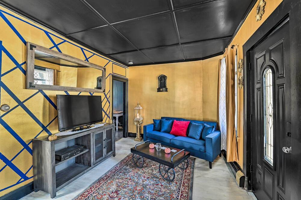 Photo of Livingroom in Adams