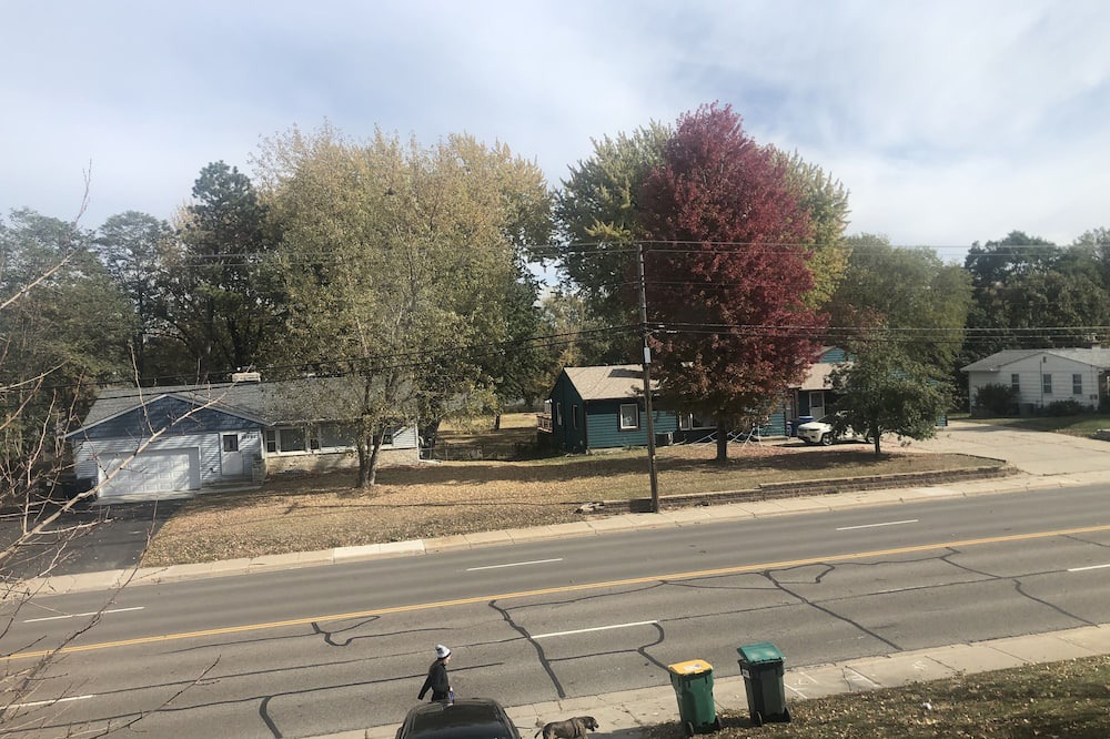 Photo of Others in West Bloomington