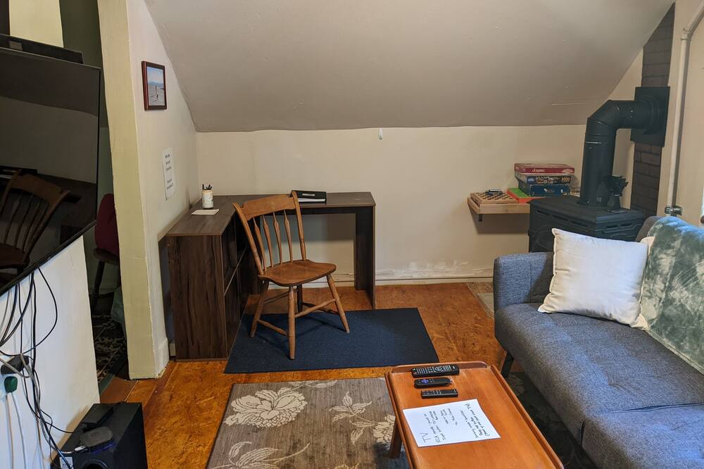 Photo of Livingroom in Winooski