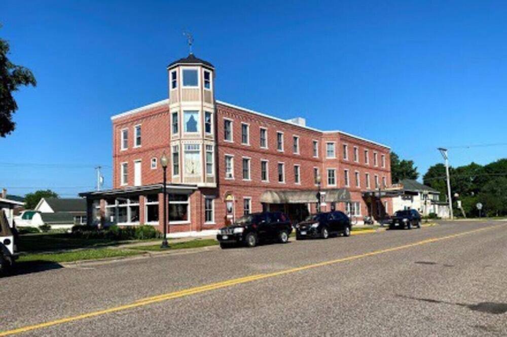 Photo of Others in Wabasha