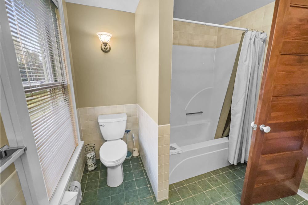 Photo of Bathroom in East Haven  Rutland County