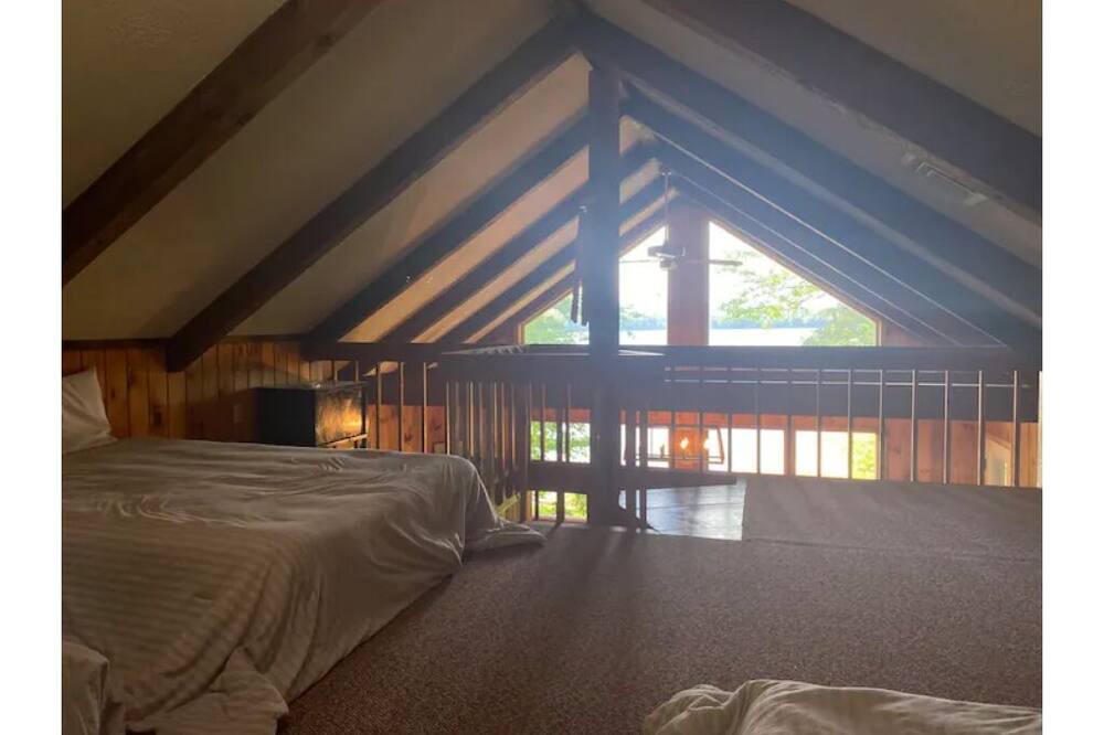 Photo of Bedroom in Lake Pleasant