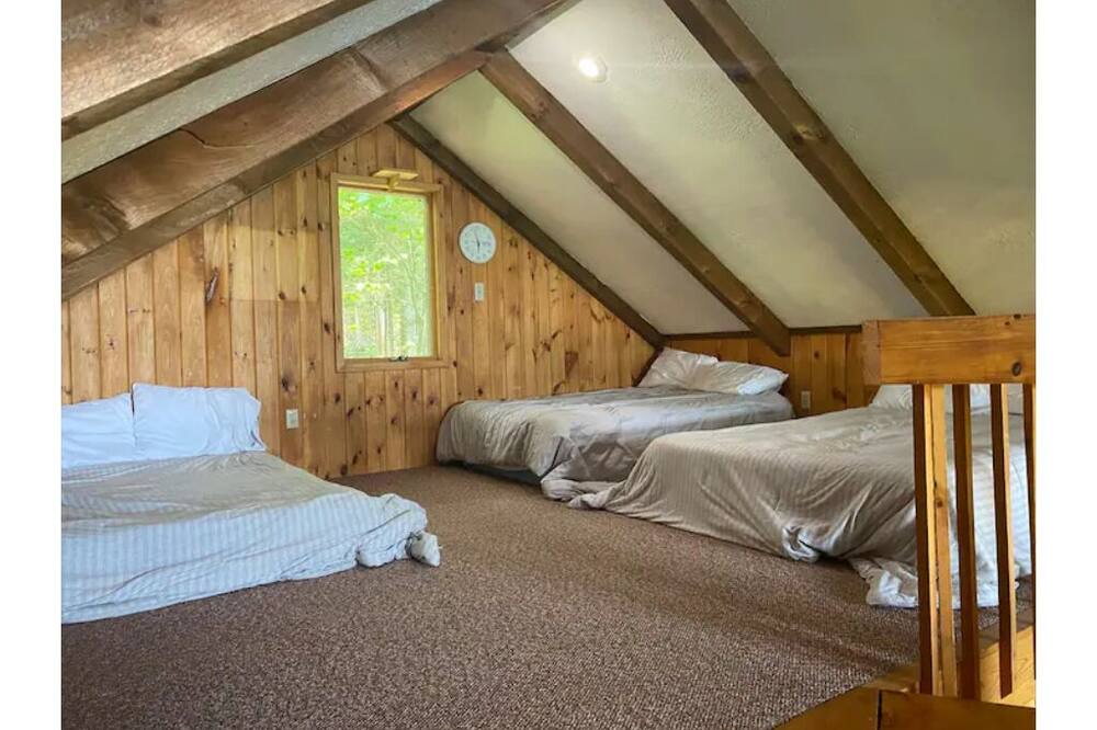 Photo of Bedroom in Lake Pleasant
