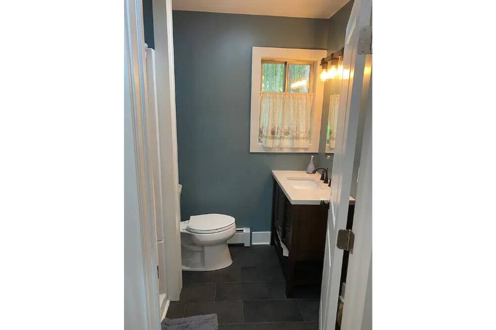 Photo of Bathroom in Lake Pleasant