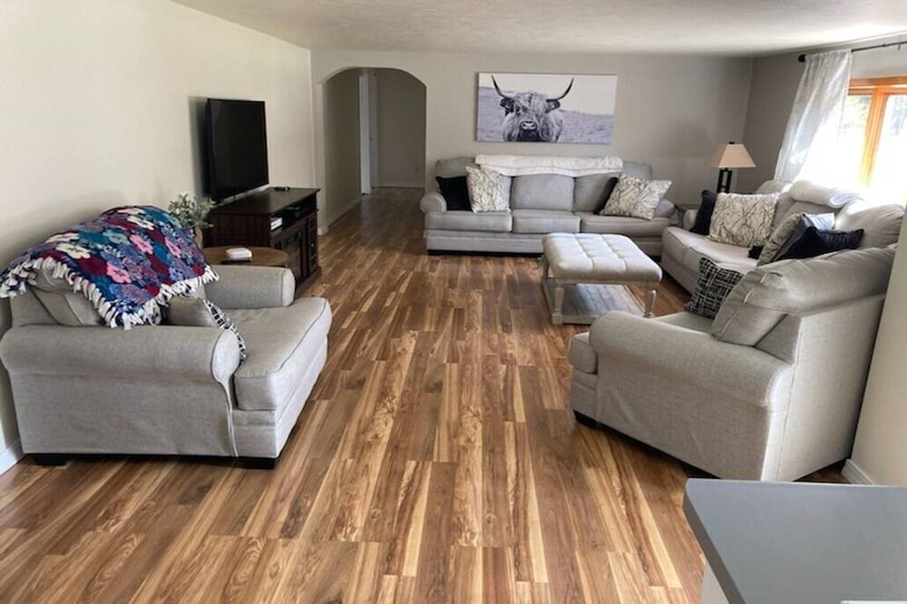 Photo of Livingroom in Rapid River