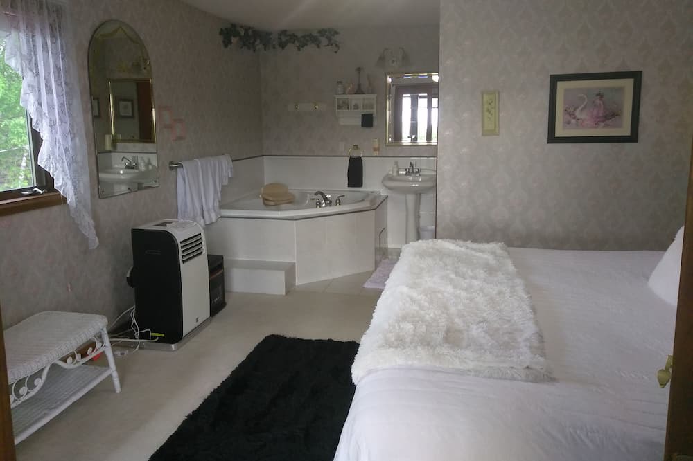 Photo of Bedroom in Duluth