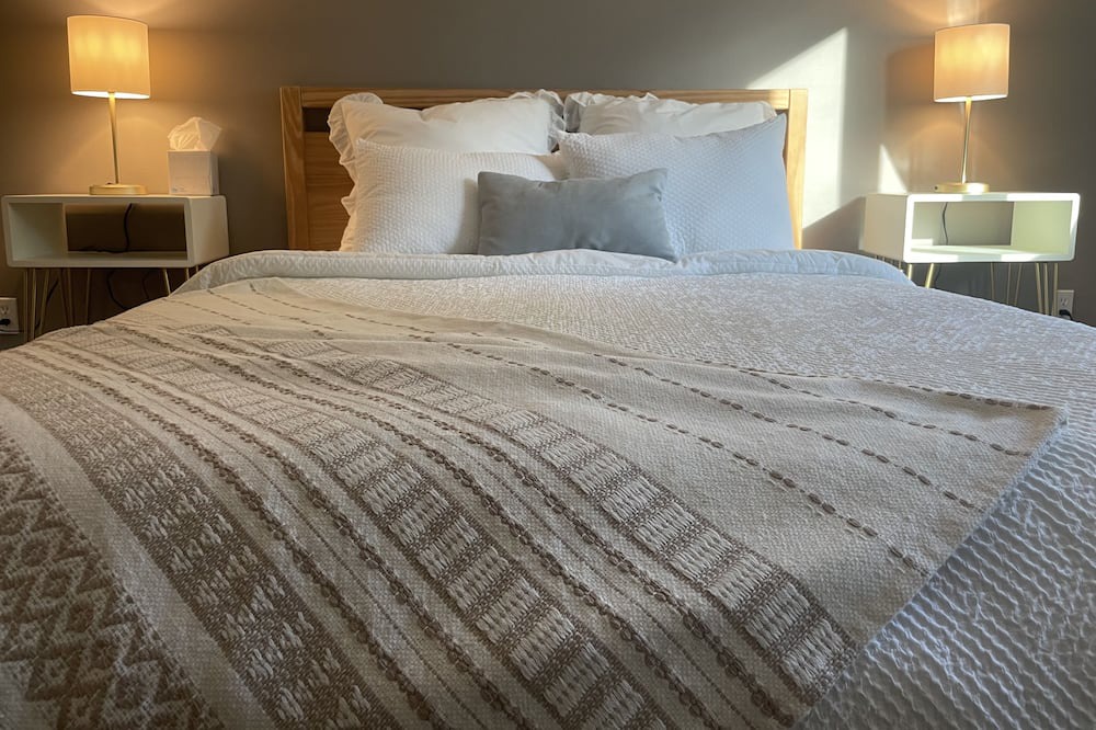 Photo of Bedroom in Graniteville