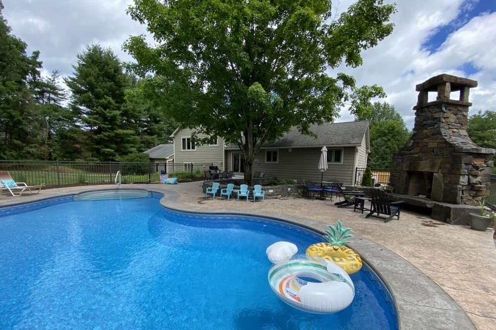 Photo of Outdoor in Queensbury