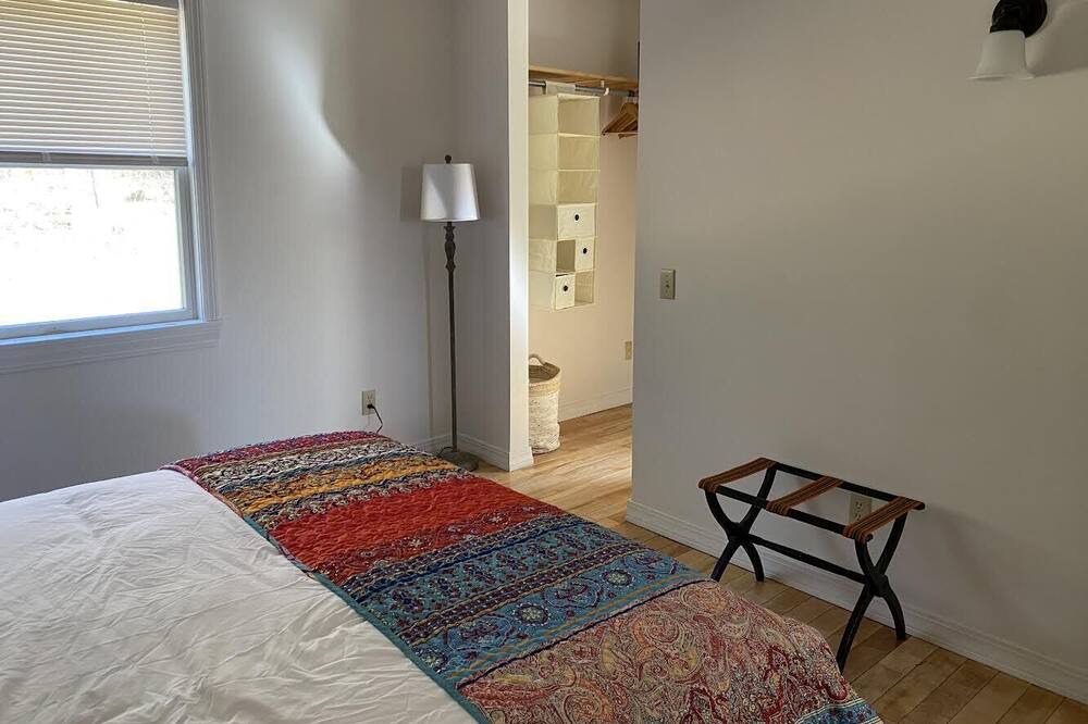 Photo of Bedroom in Morrisville