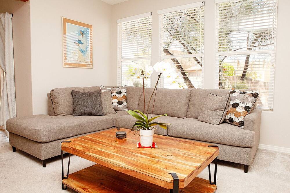 Photo of Livingroom in Santa Fe