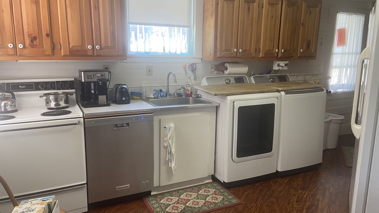 Photo of Kitchen in Thousand Island Park