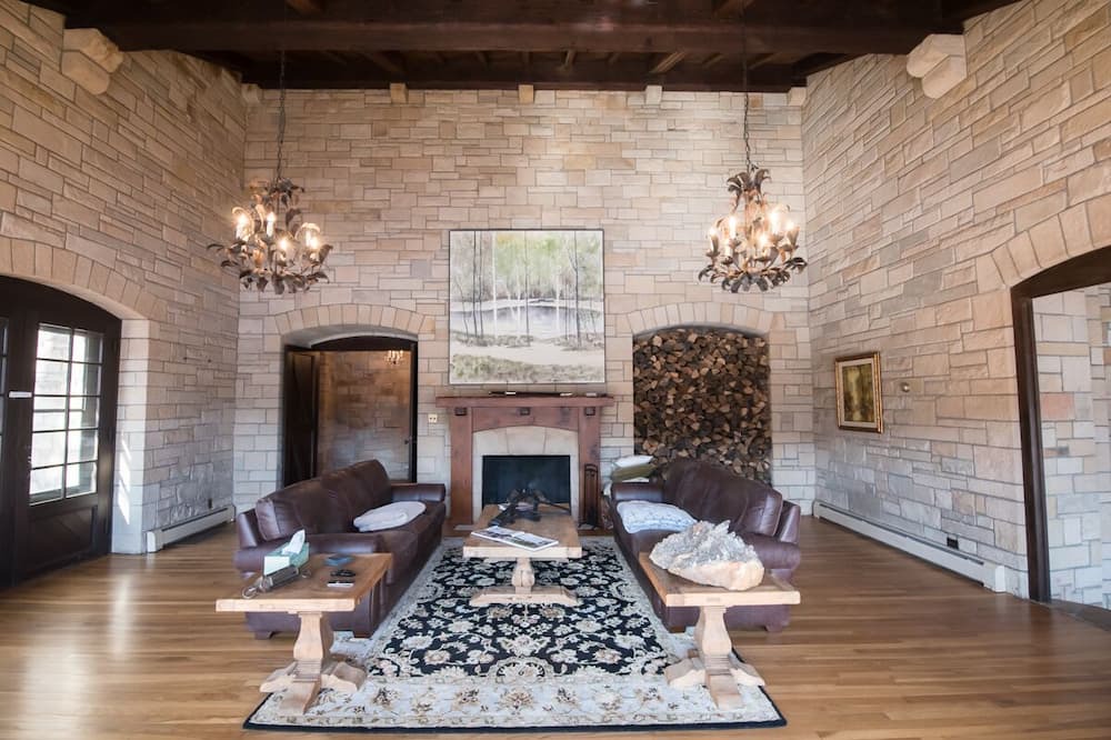 Photo of Livingroom in Somerset