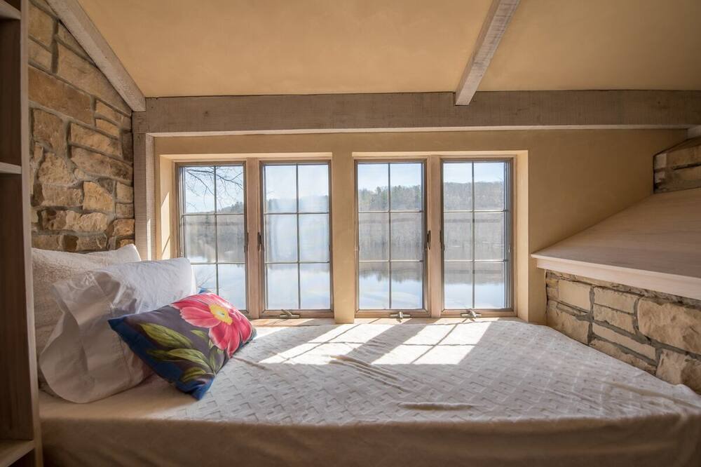 Photo of Bedroom in Somerset