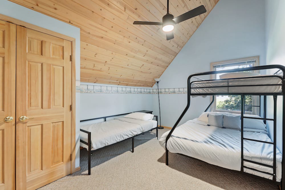 Photo of Bedroom in Zimmerman