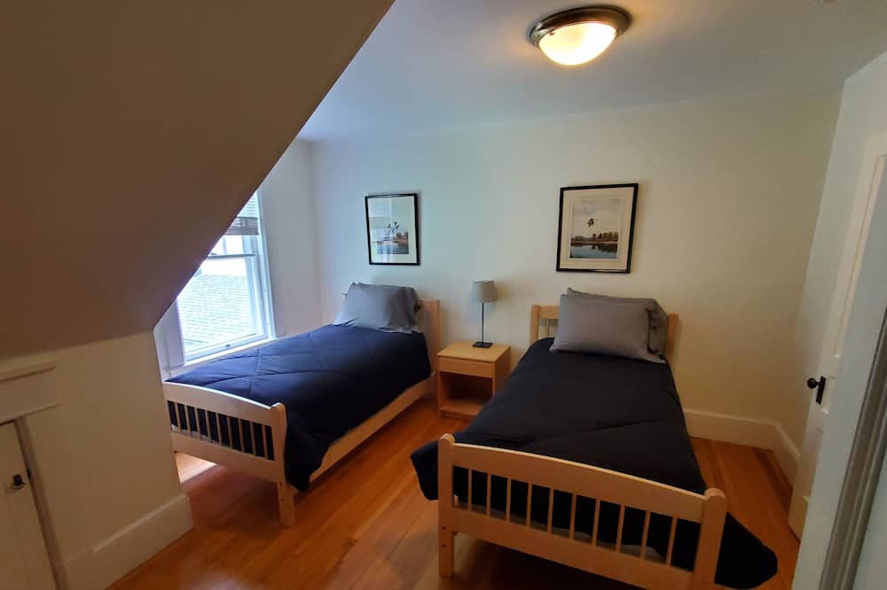 Photo of Bedroom in Lyndon Center