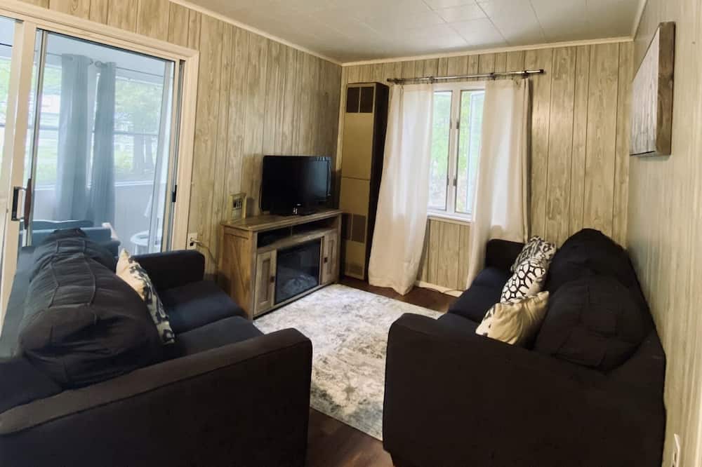 Photo of Livingroom in Woodgate