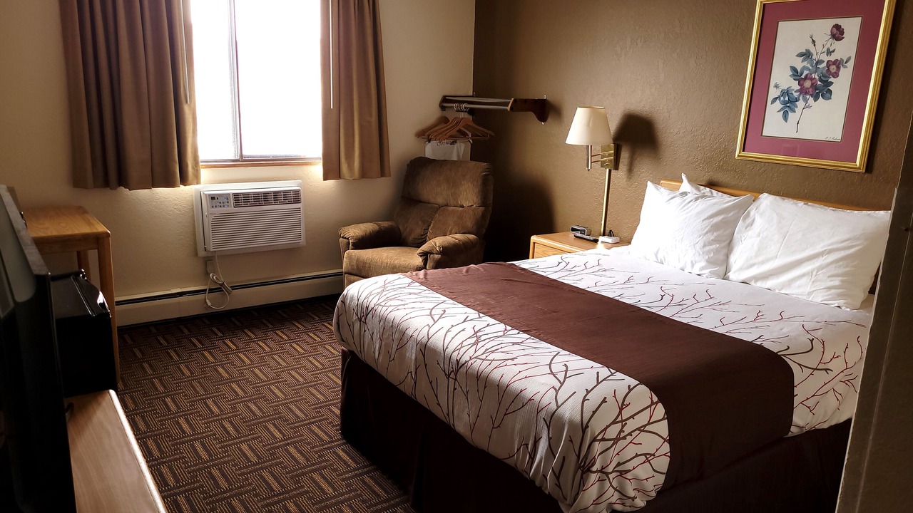 Photo of Bedroom in Detroit Lakes