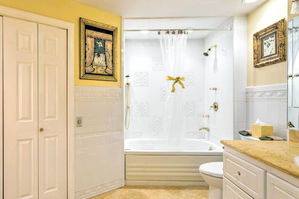 Photo of Bathroom in West End